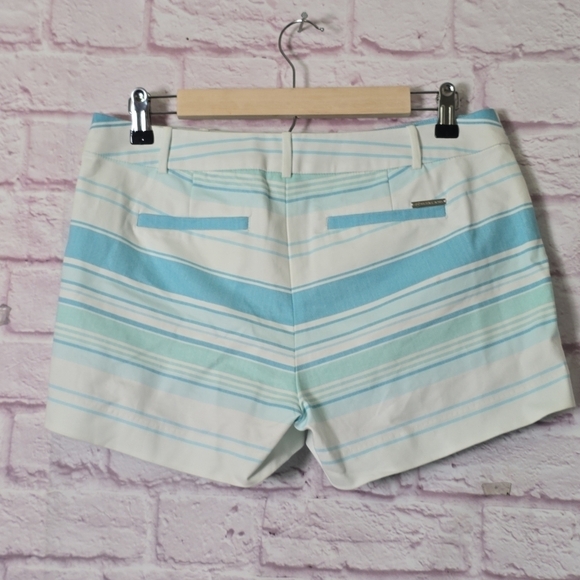 Micheal Kors Flat Front striped Shorts 3" Shorts Size 6 - Picture 3 of 8